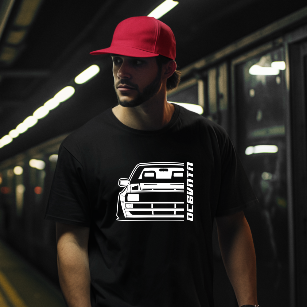 4.	Audi UR Quattro T-Shirt mit Print, Car Shirt für Audi Fans Baujahr 1980